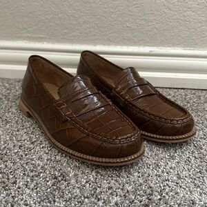 FREDA SALVADOR penny loafers SZ 8.5